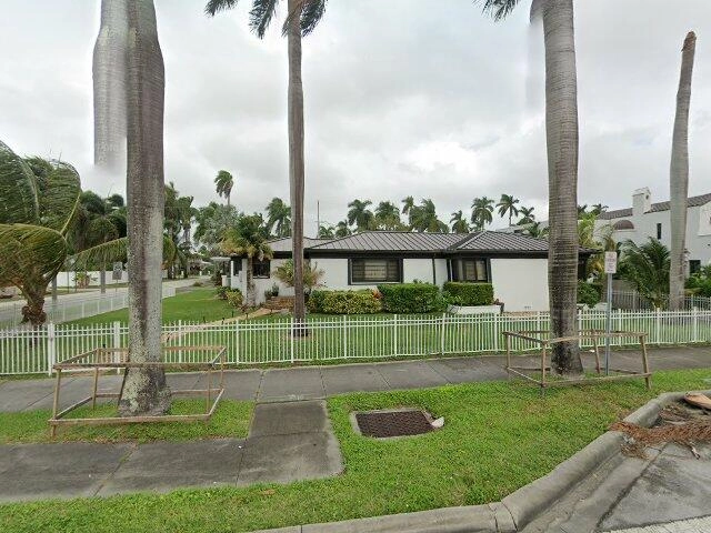 House image located at Hollywood, FL 33019