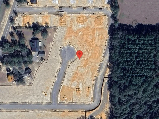 House image located at Crestview, FL 32539