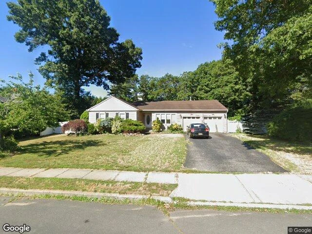 House image located at Bohemia, NY 11716