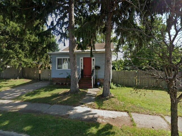 House image located at Cleveland, OH 44135