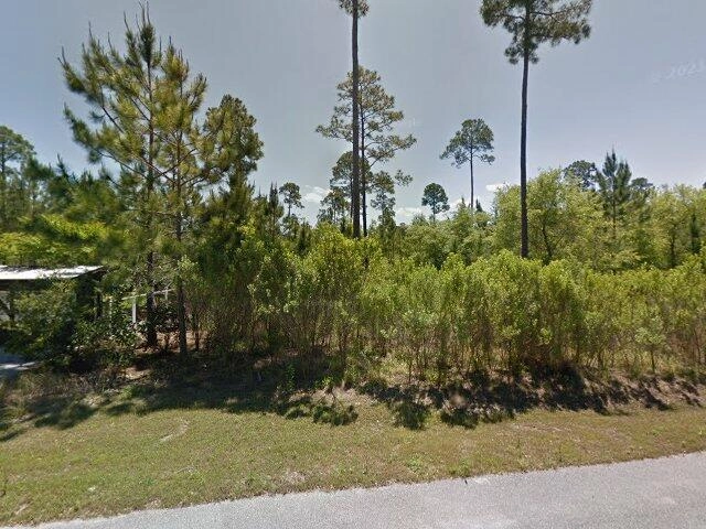 House image located at Freeport, FL 32439