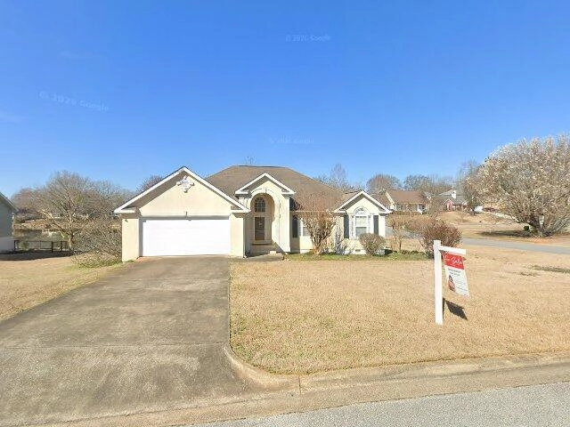 House image located at Opelika, AL 36801