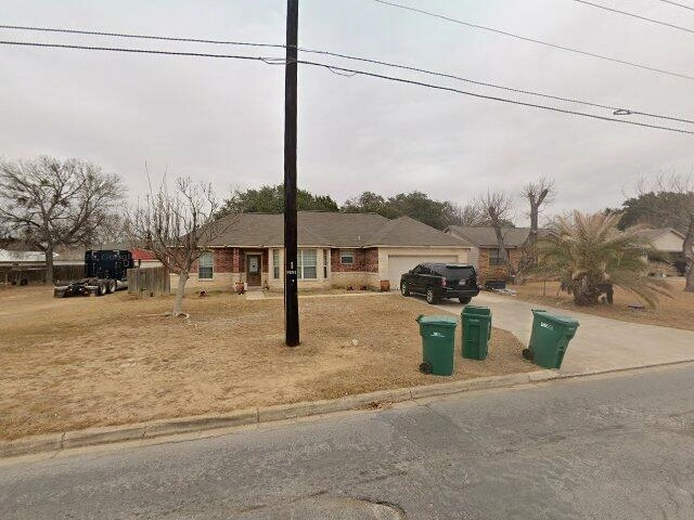 House image located at Lytle, TX 78052
