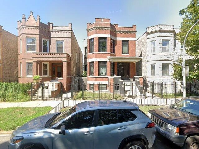 House image located at Chicago, IL 60647