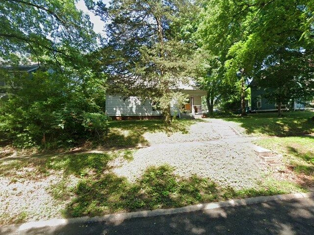 House image located at Macomb, IL 61455