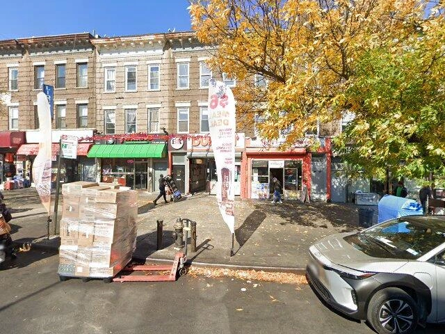 House image located at Natrona Heights, PA 15065