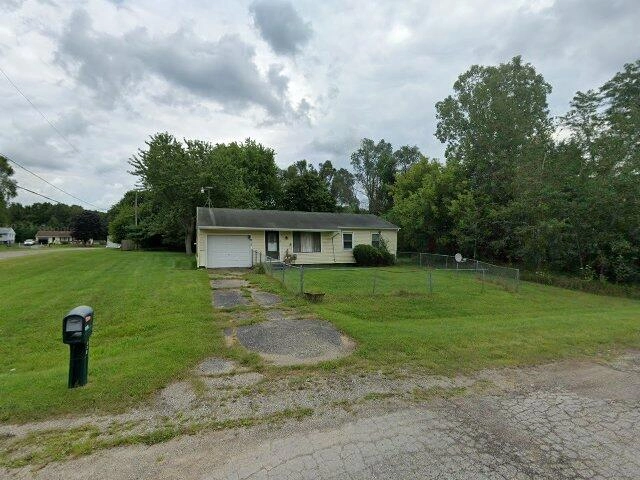 House image located at Albion, MI 49224