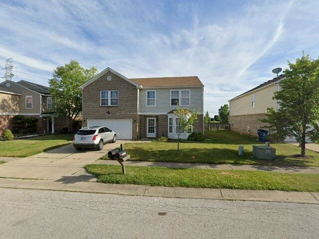 House image located at Indianapolis, IN 46239
