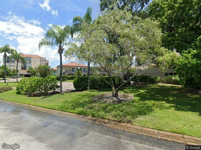 House image located at Saint Petersburg, FL 33715