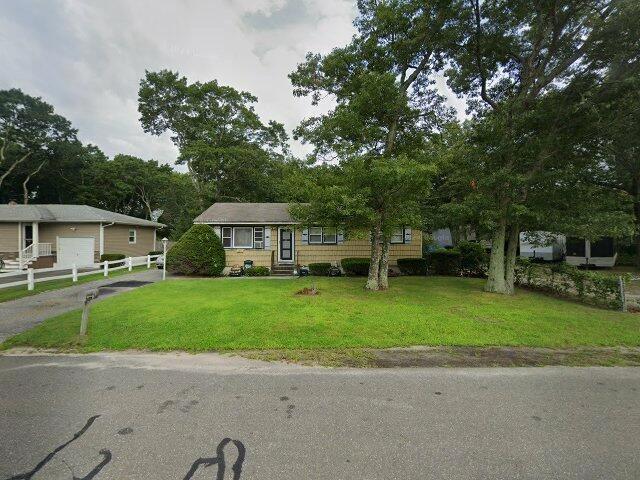 House image located at Riverhead, NY 11901