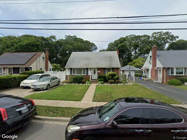 House image located at Roosevelt, NY 11575