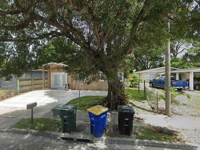 House image located at Fort Pierce, FL 34950