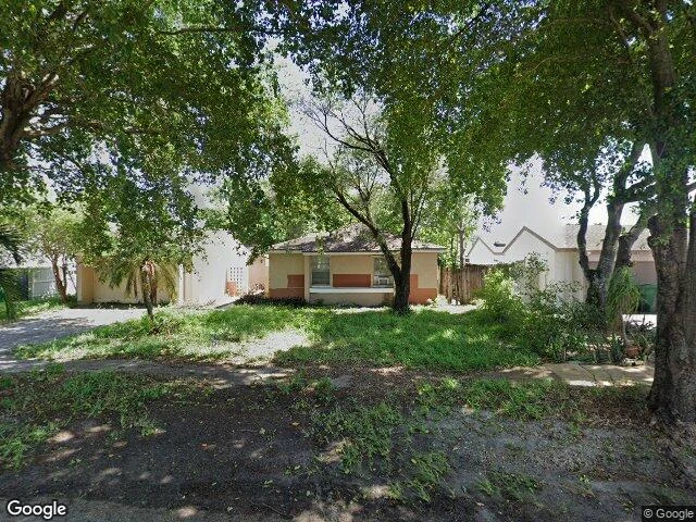 House image located at Hialeah, FL 33015