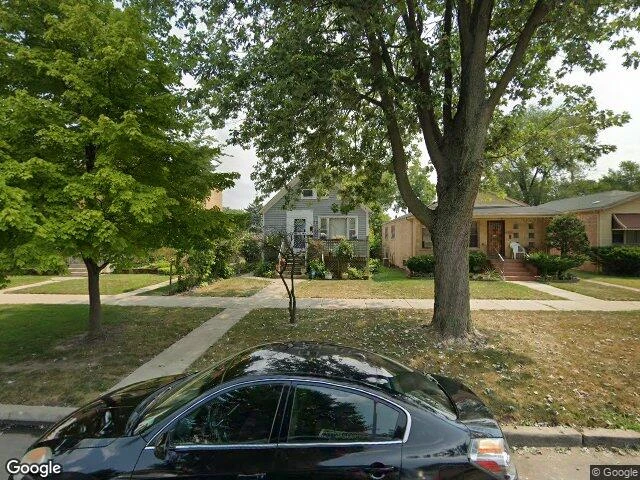 House image located at Chicago, IL 60643
