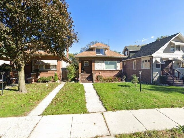 House image located at Maywood, IL 60153