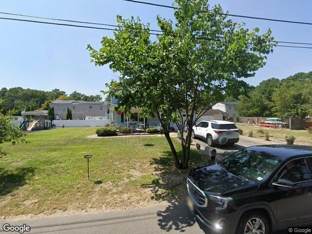 House image located at Bayville, NJ 08721