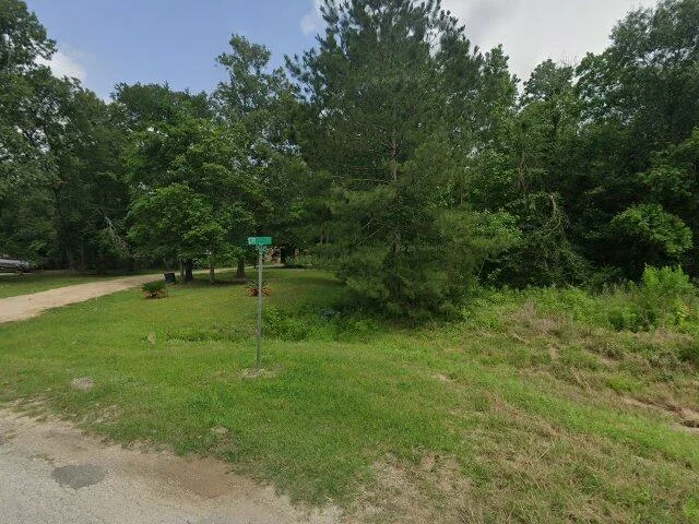 House image located at Dayton, TX 77535