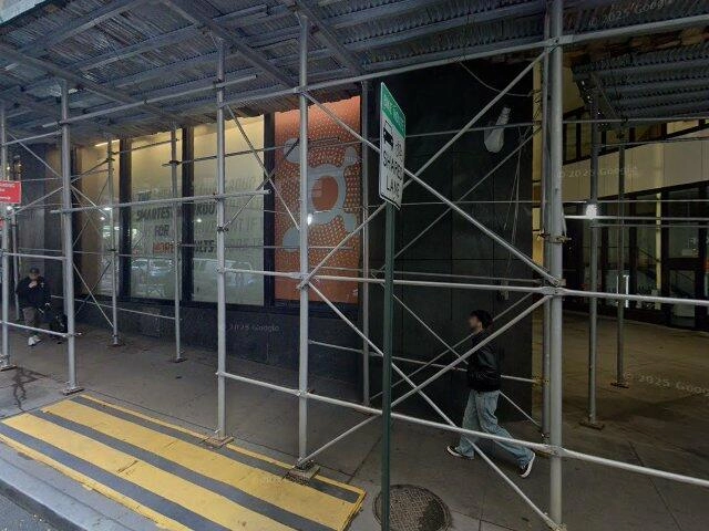 House image located at Syracuse, NY 13209