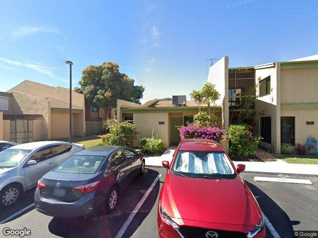 House image located at Hollywood, FL 33024