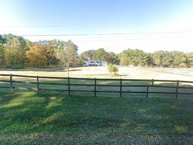 House image located at Talladega, AL 35160