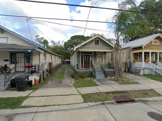 House image located at New Orleans, LA 70117