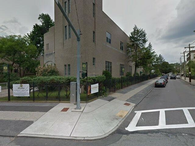 House image located at Saint Paul, MN 55106