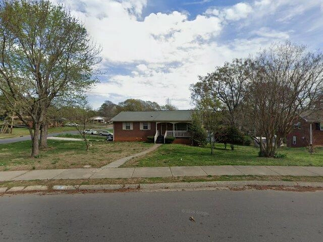 House image located at Charlotte, NC 28213