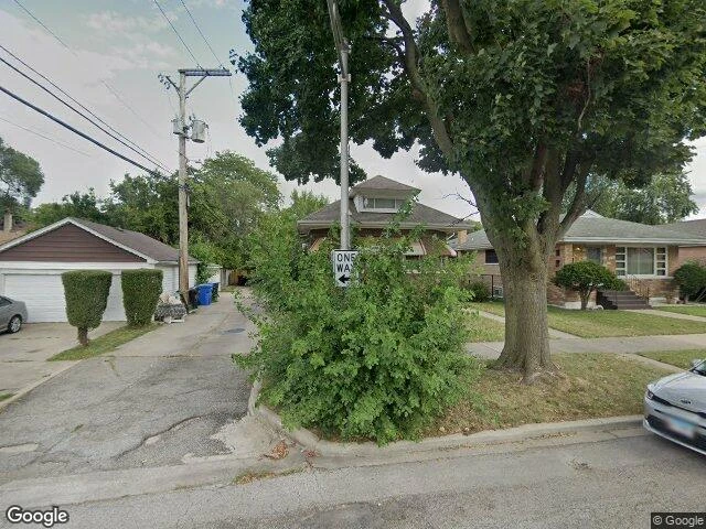 House image located at Chicago, IL 60628