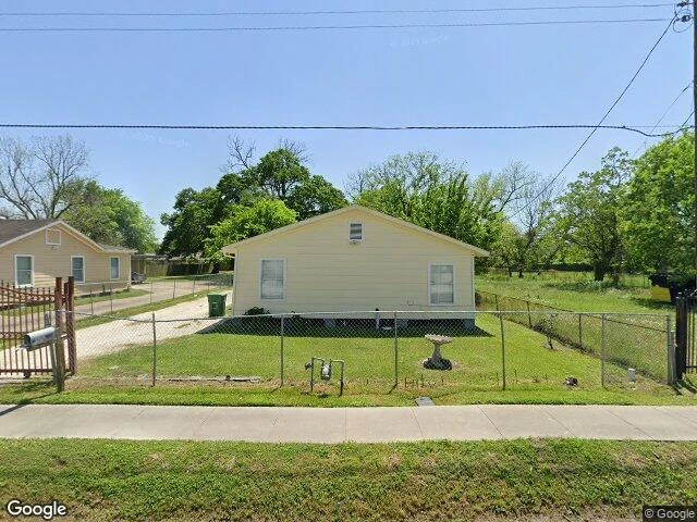 House image located at Houston, TX 77026