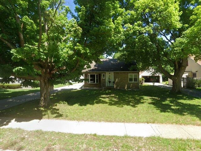 House image located at Kalamazoo, MI 49004