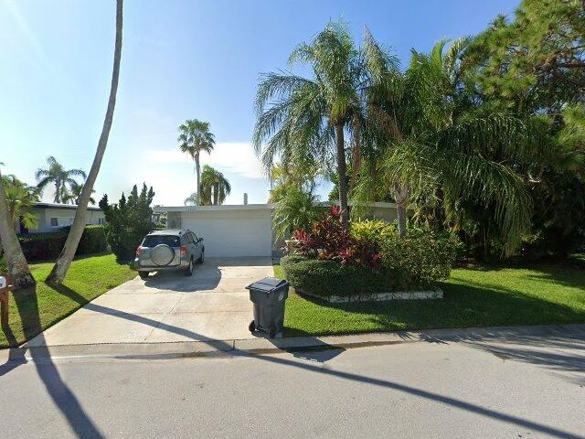 House image located at Saint Petersburg, FL 33706