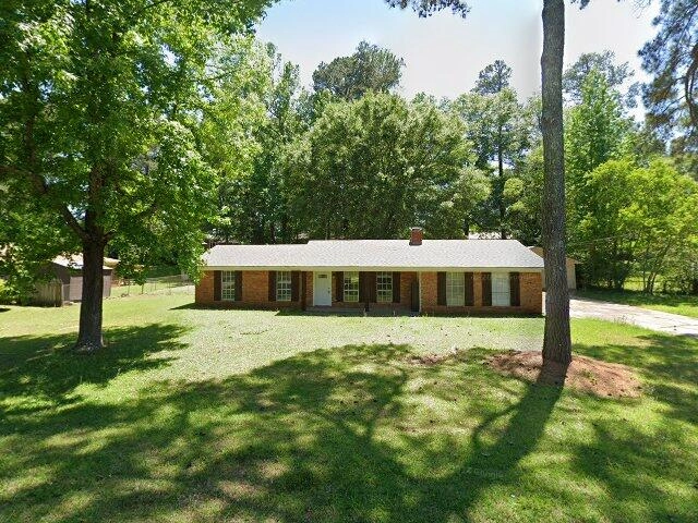 House image located at Laurel, MS 39440