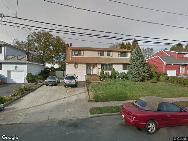 House image located at West Babylon, NY 11704