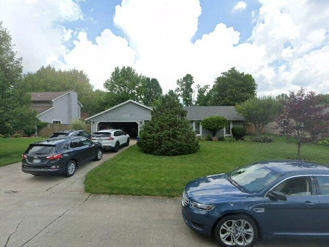 House image located at Muncie, IN 47304