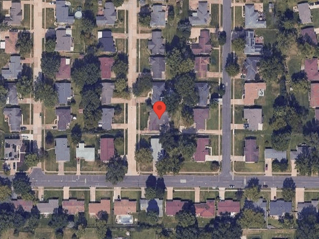 House image located at Florissant, MO 63033
