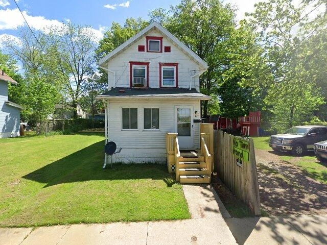 House image located at Akron, OH 44311