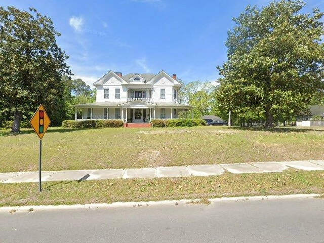 House image located at Crestview, FL 32536