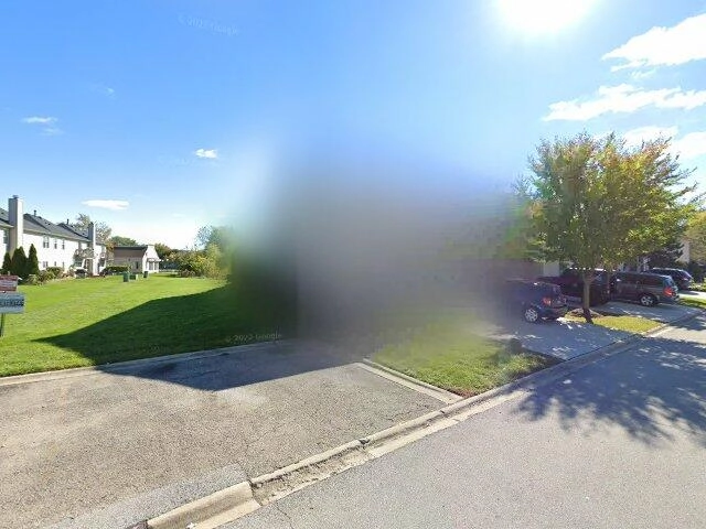 House image located at Aurora, IL 60506