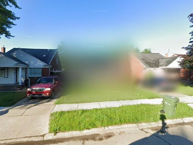House image located at Allen Park, MI 48101