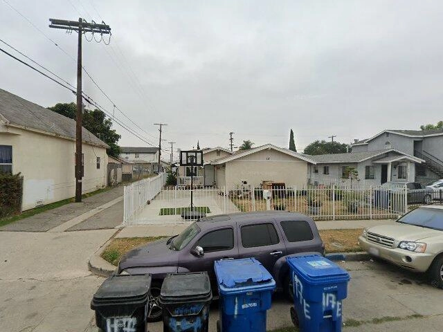 House image located at Los Angeles, CA 90003