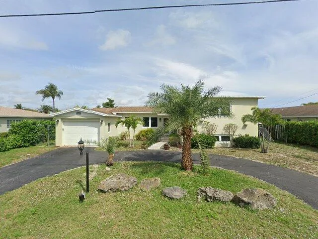 House image located at West Palm Beach, FL 33406