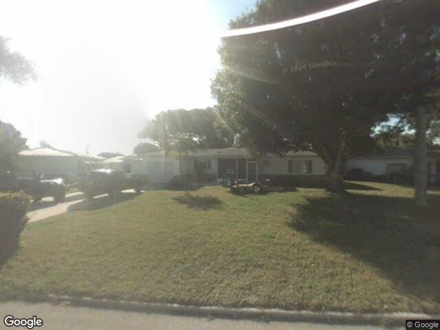 House image located at Saint Petersburg, FL 33709