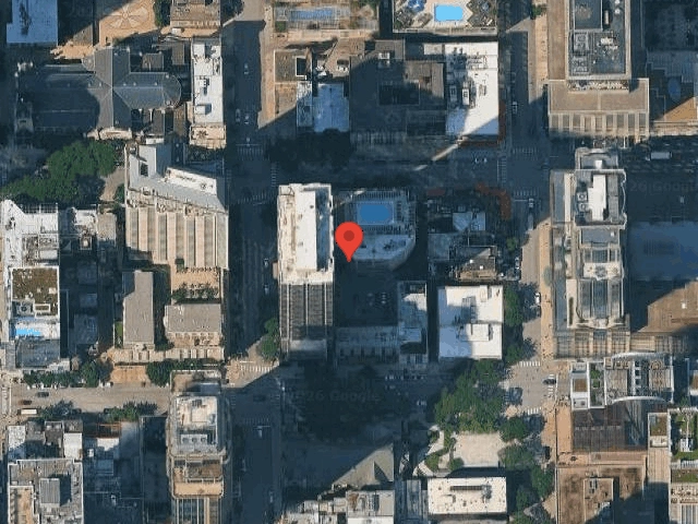 House image located at Chicago, IL 60611
