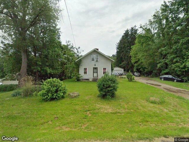 House image located at Akron, OH 44321