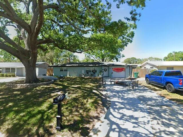 House image located at Seminole, FL 33772