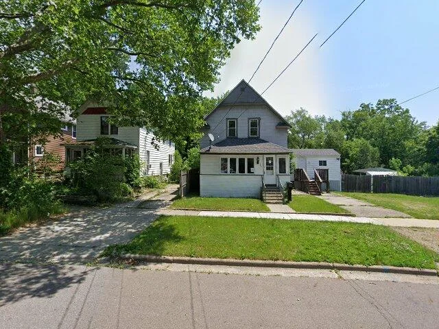 House image located at Kalamazoo, MI 49048