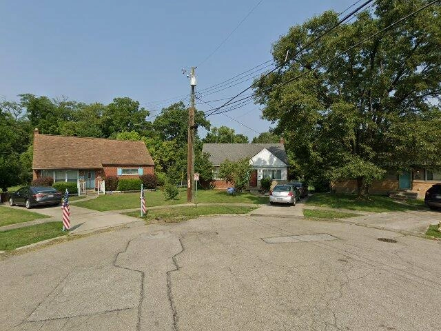 House image located at Cincinnati, OH 45231