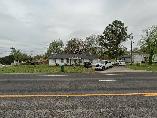 House image located at Dearborn, MI 48124