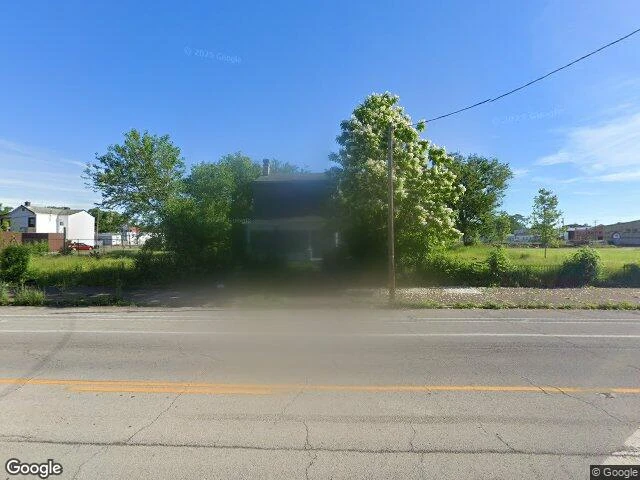 House image located at Louisville, KY 40203