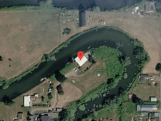 House image located at Astoria, OR 97103
